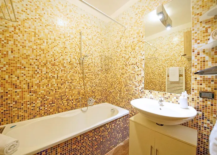 Dolcevita N 315 アパート *